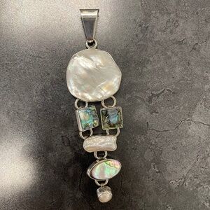 Sterling Silver Oscar's .950 Mother of Pearl Pendant